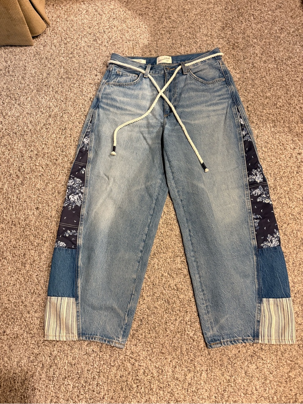 Women's Patchwork Light Blue Denim Barrel Jeans with Side Panels - Picture 1 of 3
